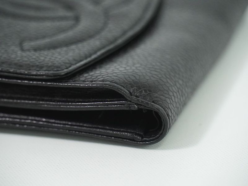 Authentic Chanel Coco Mark Fold Wallet Compact Wallet Caviar Skin Leather Black