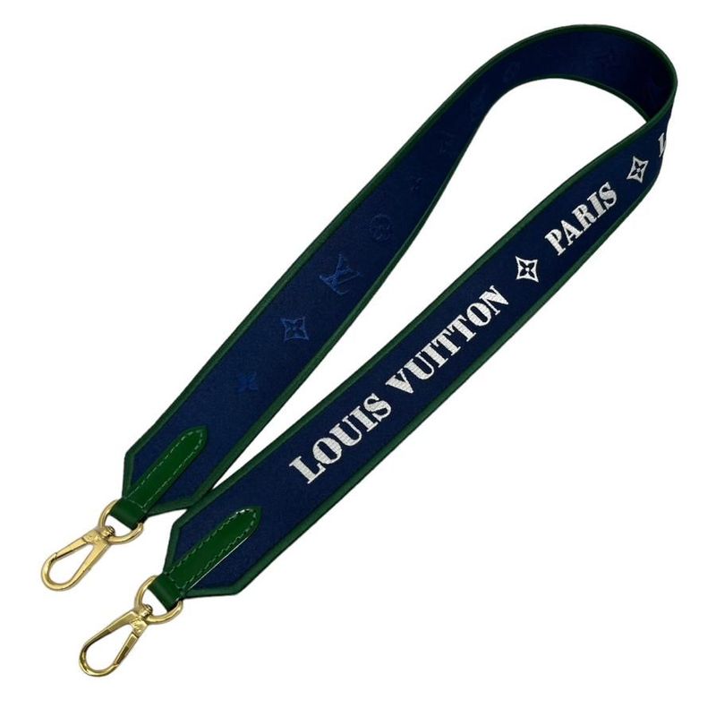 Louis Vuitton Twist MM M23514 Epi Bag Twist Women's Shoulder Bag White Calf