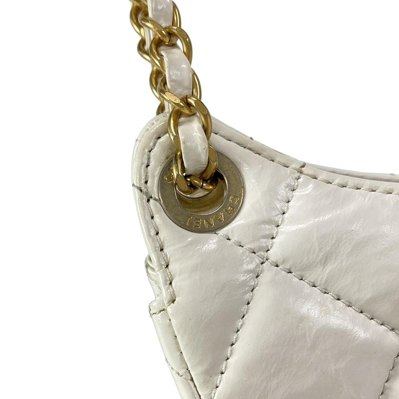 Chanel Shoulder Bag Hobo Bag As3693 White Chain Shoulder / Vintage Gold