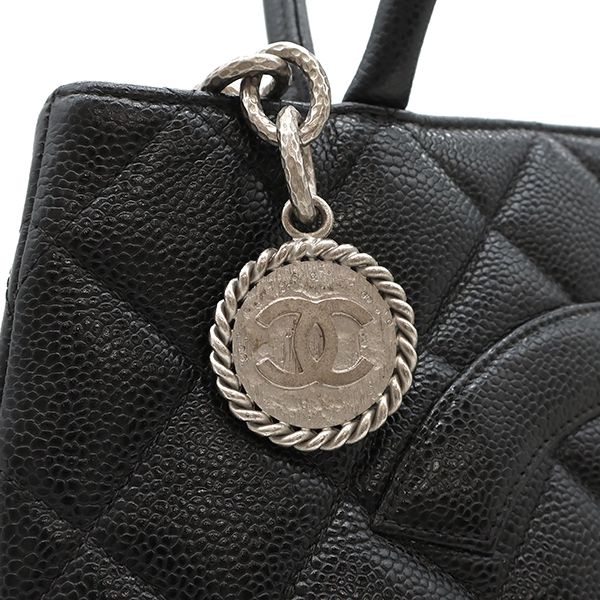 Chanel Tote Bag Revival Tote Caviar Skin Black Gunmetal Hardware Black Coco