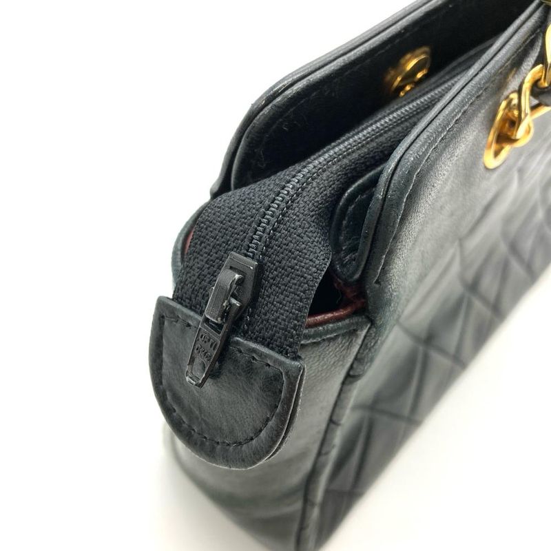 Chanel Matelasse Shoulder Bag Lambskin Black Gold Hardware