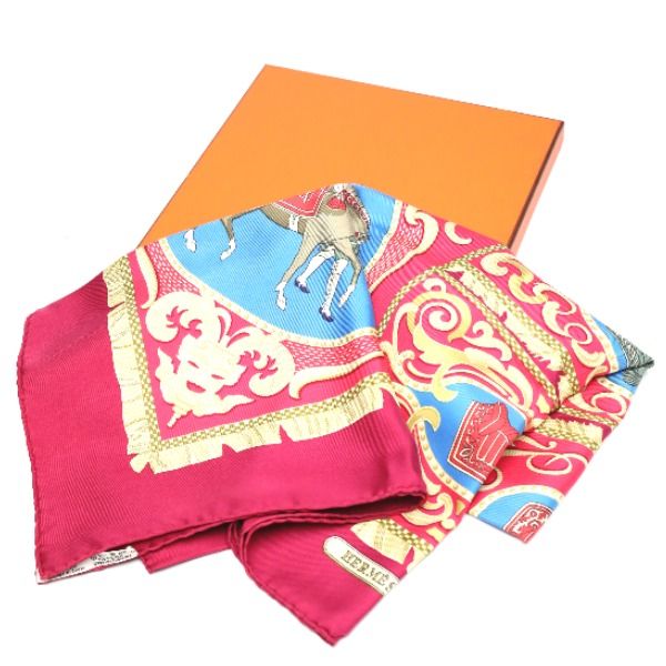 Hermes Knight Carriage Carre 90 LA Presentation Scarf Hermes Purple