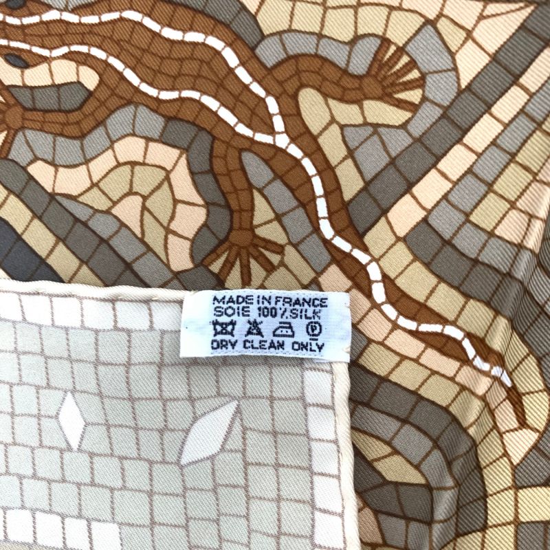 Hermes Carre 90 CAVE Felem Note The Cat Beige Scarf 100% Silk