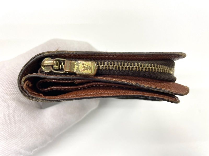 Louis Vuitton Monogram Compact Zipped Folding Wallet M61667 Brown Made In France