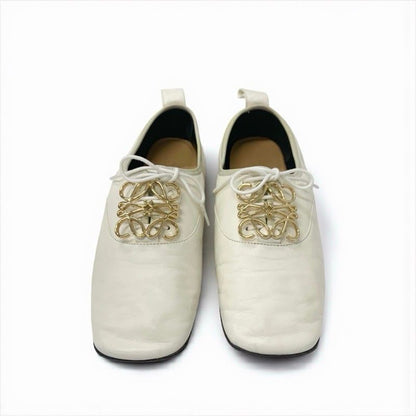 Loewe Flat Shoes Leather White Gold Anagram Soft Derby Lace Up