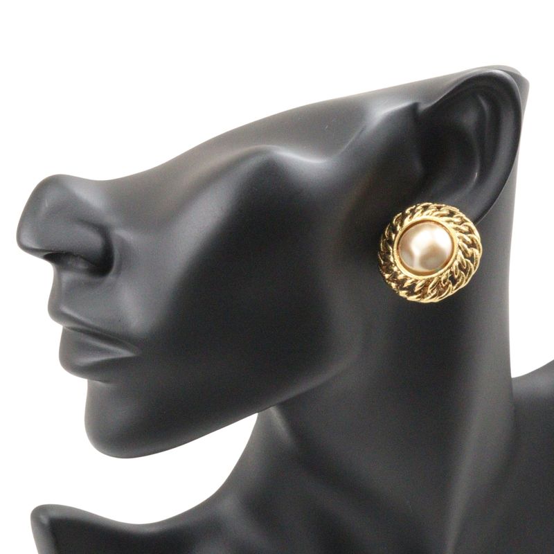 Chanel Gold Plated And Faux Pearl Gold Ladies 22.2g Earrings