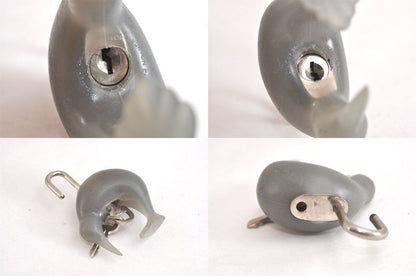 Louis Vuitton Cup 2000 Kiwi Motif Padlock Cadena Key Gray LV 2927n