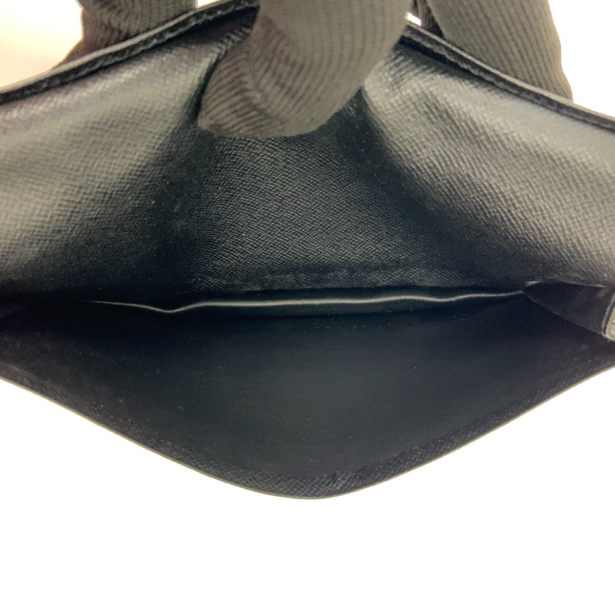 Louis Vuitton Taiga Porto Cult Credit Bifold Long Wallet Wallet M31002 Black