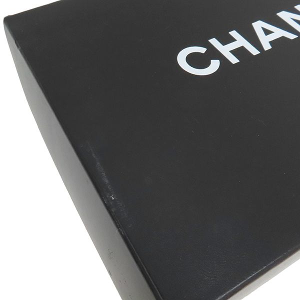 Chanel Shoulder Bag Mini Matelasse Caviar Skin Black Gold Hardware Chain