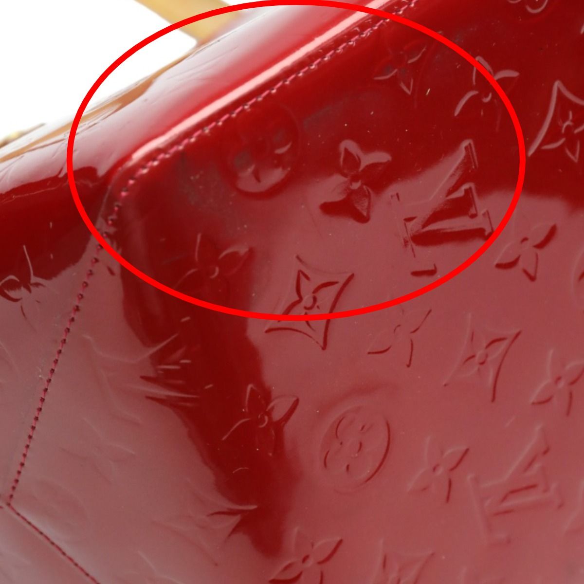 Louis Vuitton Vernis Verve PM Handbag Pomme D'amour