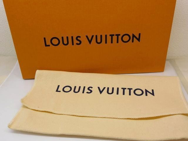 Louis Vuitton Zippy Wallet - M27029 New Monogram Silver Round Zipper Long