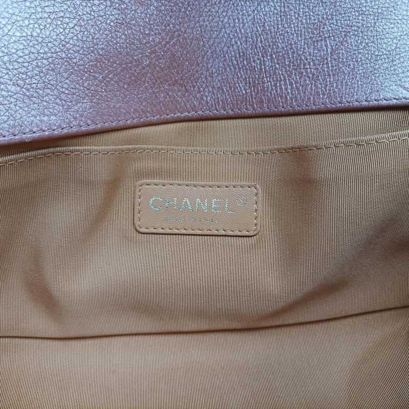 Chanel Boy Chanel Gold And Pink Lambskin A67086 20476822