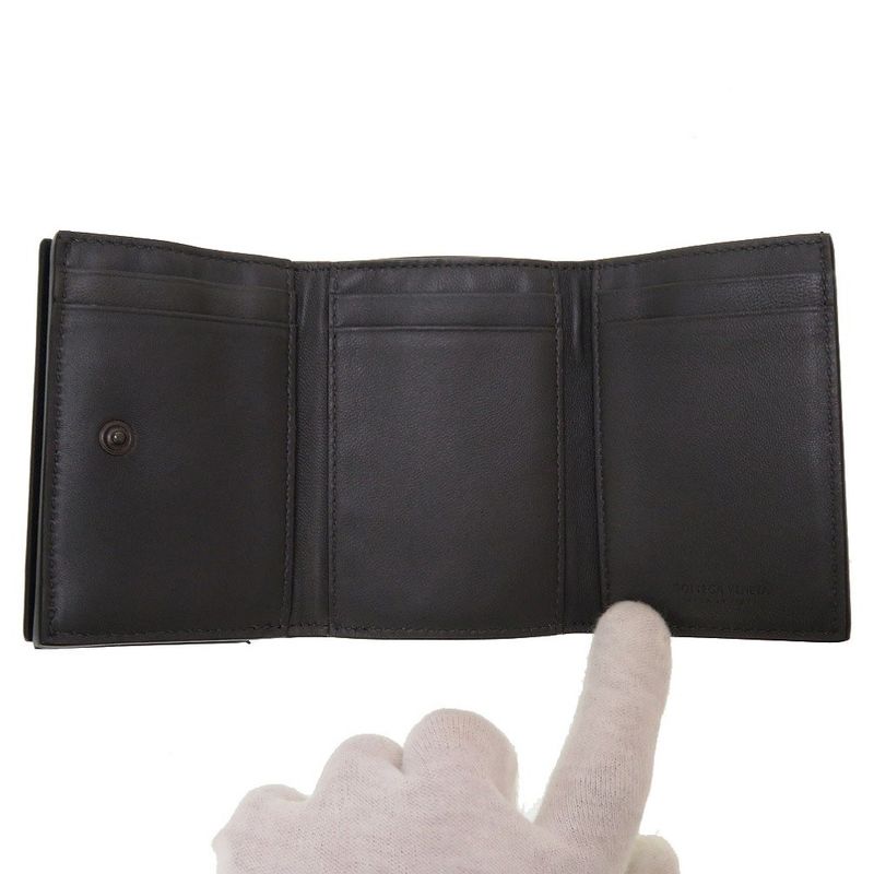 Bottega Veneta Intrecciato Compact Wallet Leather Black Trifold Wallet Purse