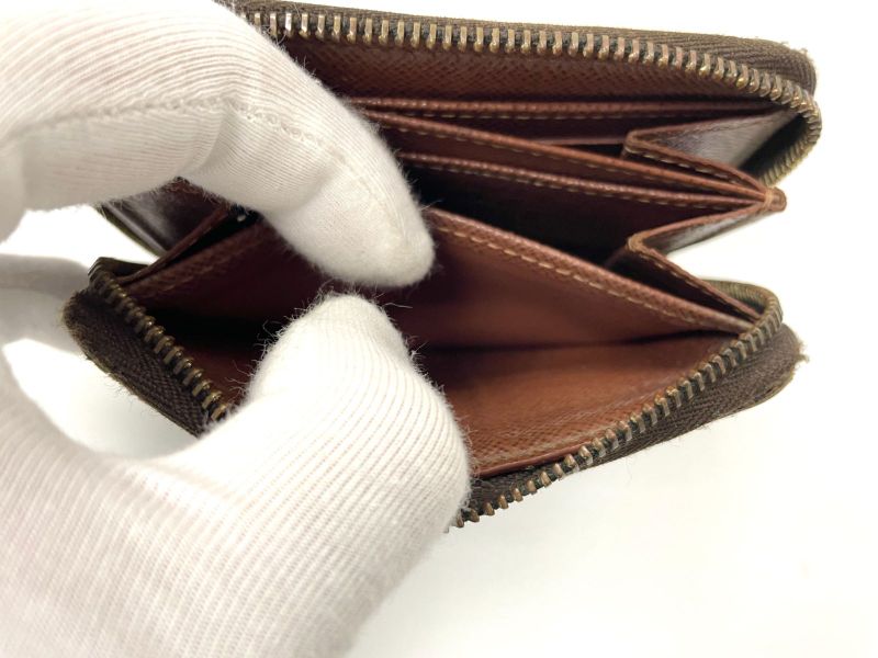 Louis Vuitton Monogram Zippy Coin Purse Zippy Wallet Round Zip Compact Wallet