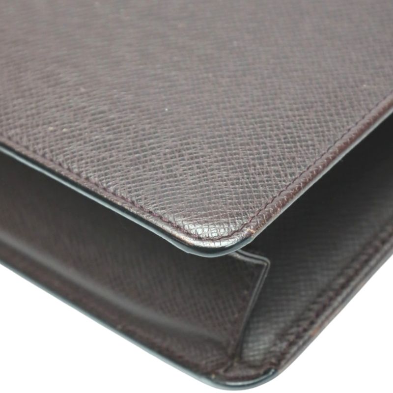 Louis Vuitton M30196 Taiga Clutch Bag Clade Second Bag Louis Vuitton Acajou