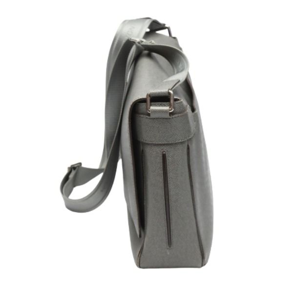 Louis Vuitton M32623 Taiga Men's Gentleman's Romain MM Shoulder Bag Louis