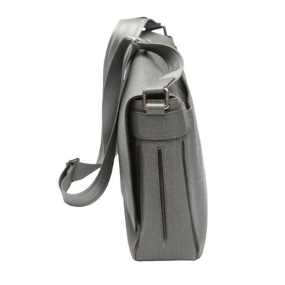 Louis Vuitton M32623 Taiga Men's Gentleman's Romain MM Shoulder Bag Louis