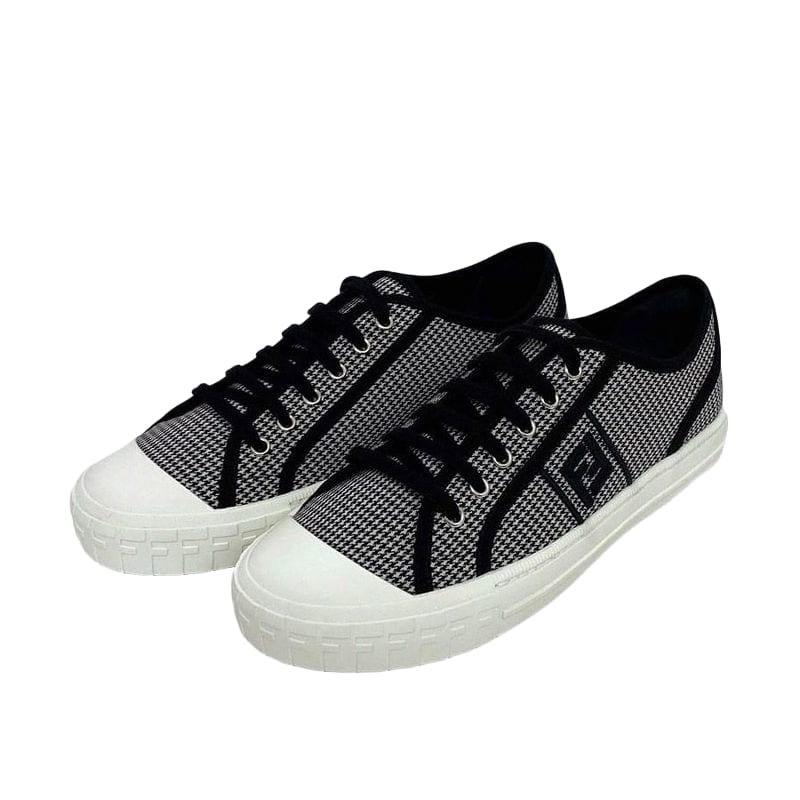 Fendi Sneakers Ec21385 White Black Staggered