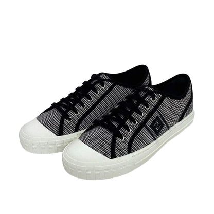 Fendi Sneakers Ec21385 White Black Staggered