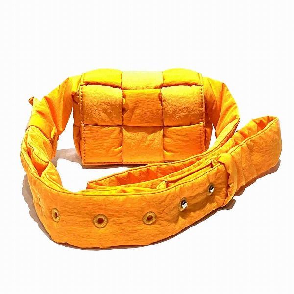 Bottega Veneta Padded Tech Cassette Maxi Intrecciato Bag Shoulder Bag Women