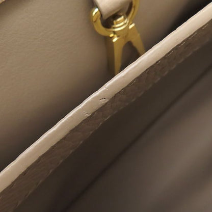 Louis Vuitton 2way Bag Capucines MM Taurillon Leather Beige Gold Hardware