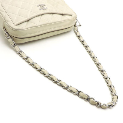 Chanel Chanel Shoulder Quilted Chain Lambskin White Bag