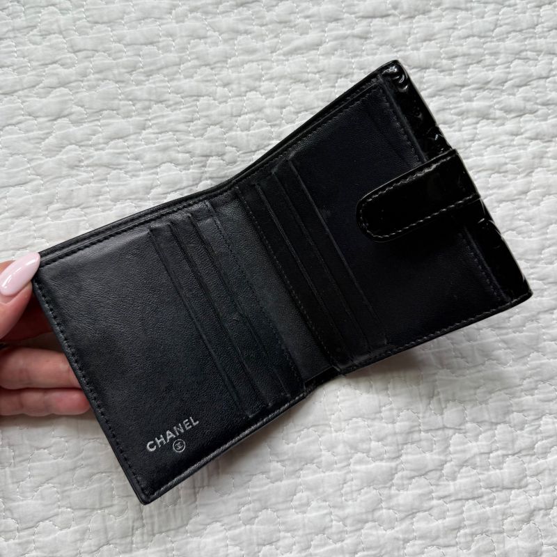 Chanel Icon W Hook Bifold Wallet Patent Leather Compact Wallet Coco Mark Black