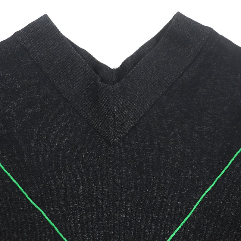  Bottega Veneta 2021 702070 Cross Stitch V-neck Knit Sweater