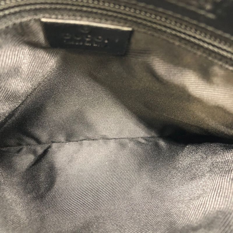 Gucci 27639 Light Shape Shoulder Bag Crossbody Black GG Canvas/leather Men