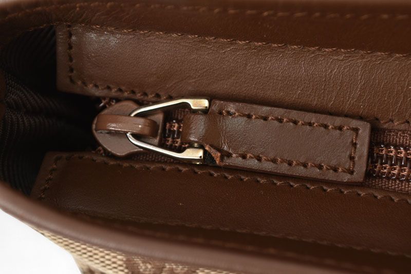 Gucci Tote Shopping Bag A4 Gucci GG Canvas GG Beige Brown 34339