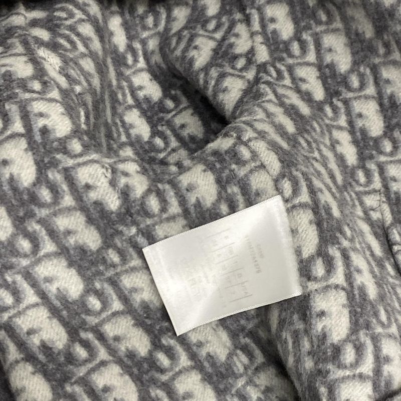 Dior/christian Dior Coat Size USA 2 Ladies - 110m32a1375 Grey Long Sleeves/winte