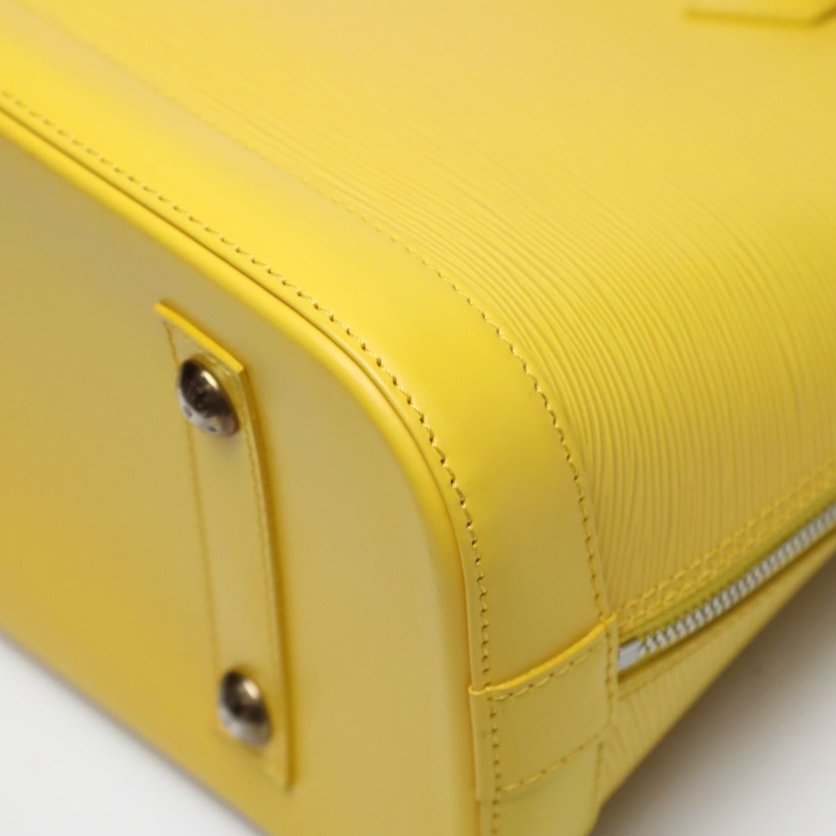 Louis Vuitton Epi Handbag Alma Citron