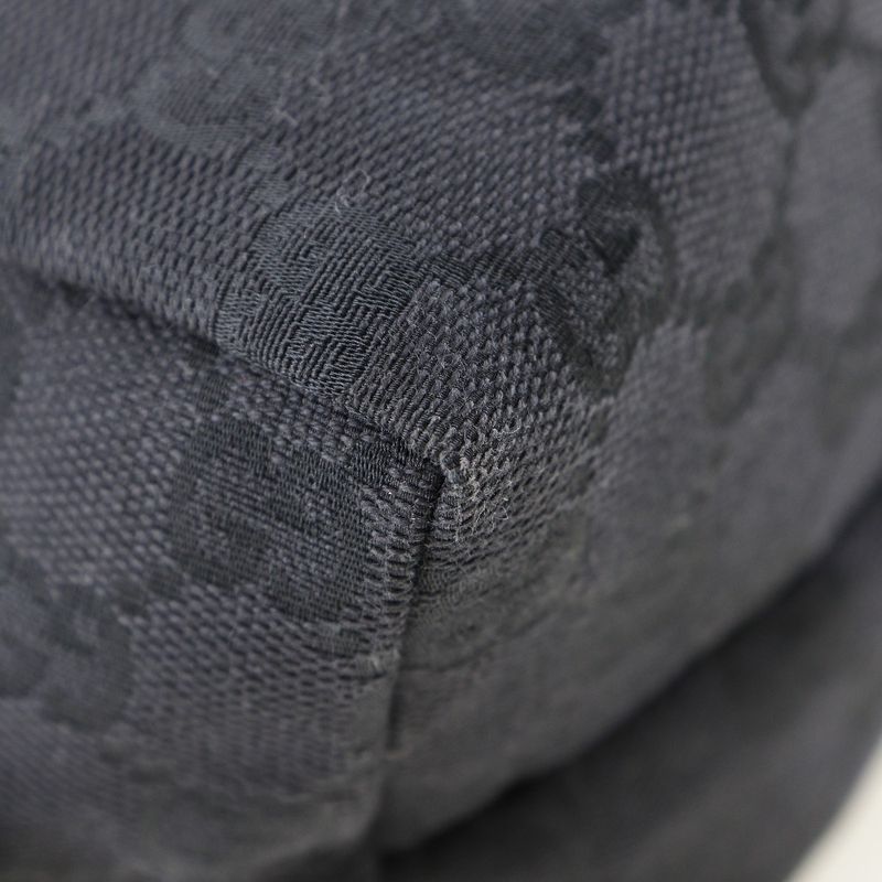 Gucci 124542 GG Canvas Ladies Handbag