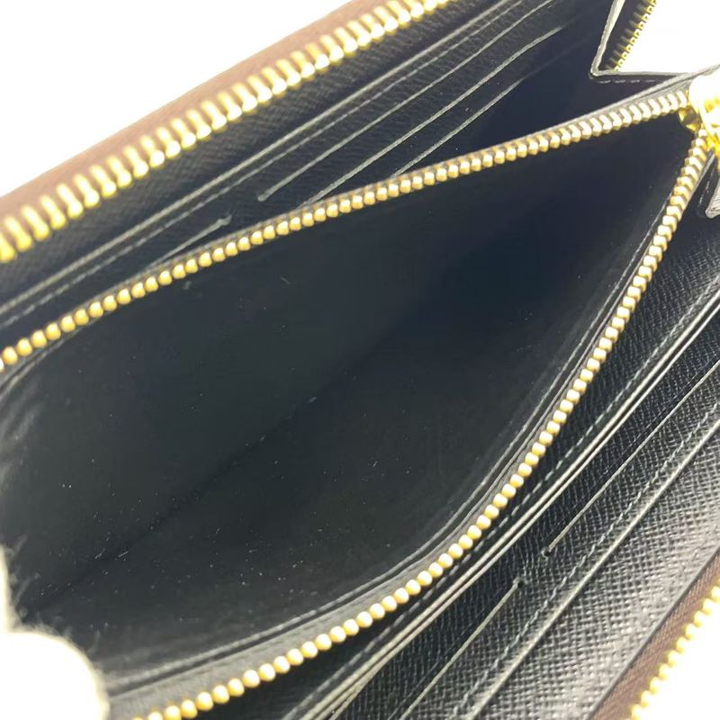 Louis Vuitton Zippy Wallet Monogram Giant Monogram Giant RFID Reactive Leather