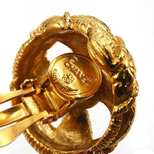 Chanel Ribbon Shape GP Gold Earrings And Earrings