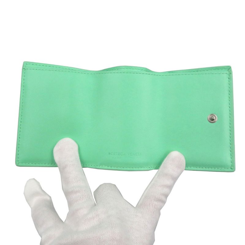 Bottega Veneta Intrecciato Compact Wallet Calf Silver Hardware Green Trifold
