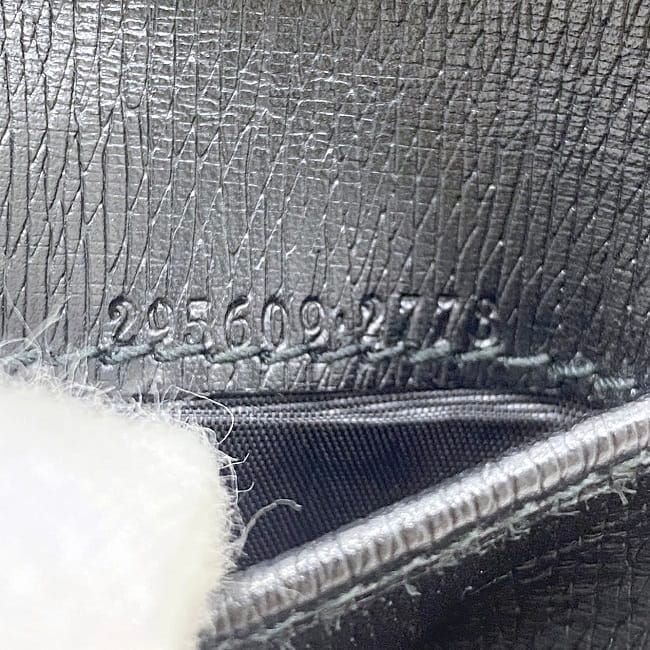 Gucci Bifold Wallet Black Horsebit 295609 Billfold Excellent Condition