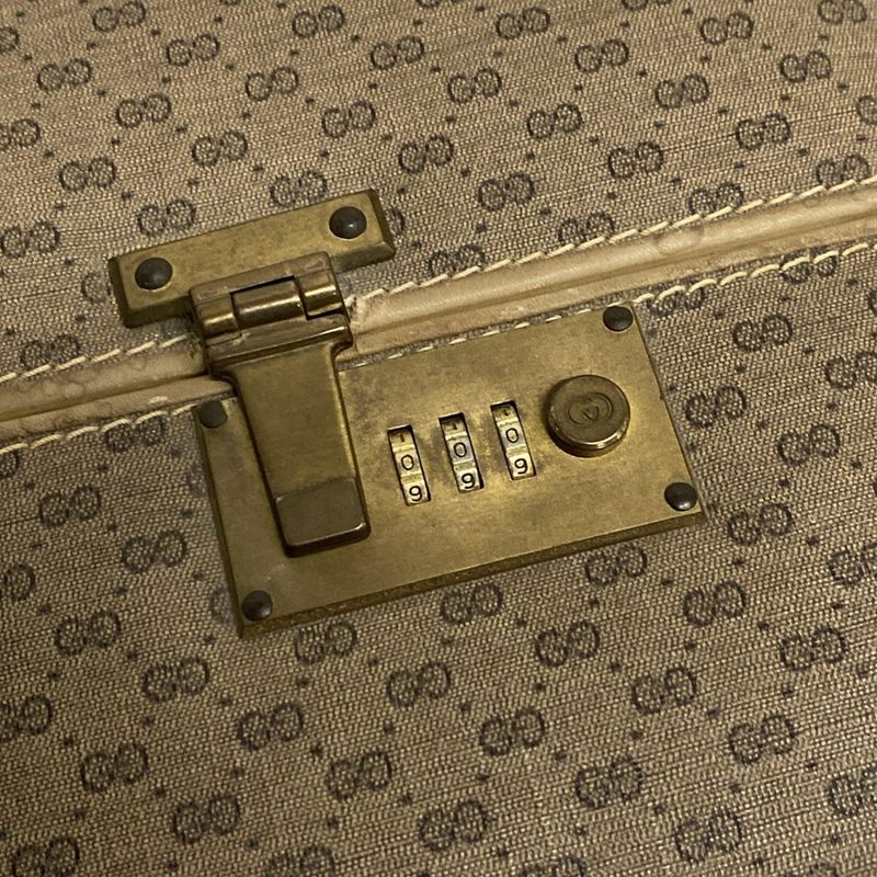 Gucci Trunk Case Old Guccigg Pattern Beige X Brown X Dark Brown Lock Number
