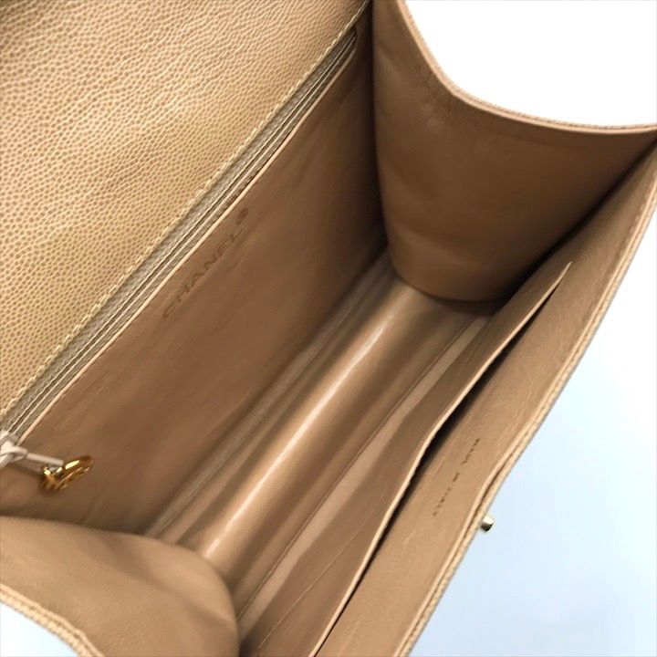 Chanel CC Logo Caviar Leather Turnlock Twist Handle Shoulder Bag Beige
