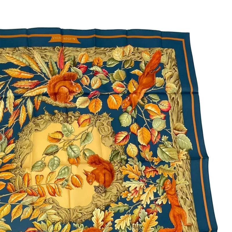 Hermes Carre 90 Casse Noisette Nutcracker Squirrel Pattern Nuts Scarf Silk Navy