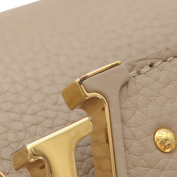 Louis Vuitton 2way Bag Capucines MM Taurillon Leather Beige Gold Hardware