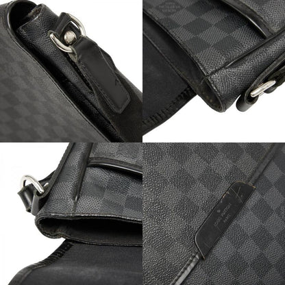 Louis Vuitton Damier Graphite Daniel MM Crossbody Shoulder Bag N58029 Black PVC