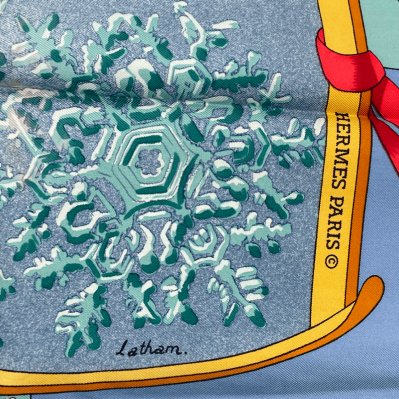 Hermes Carre 90 Neige D'antan Last Year's Snow 100% Silk Scarf Blue