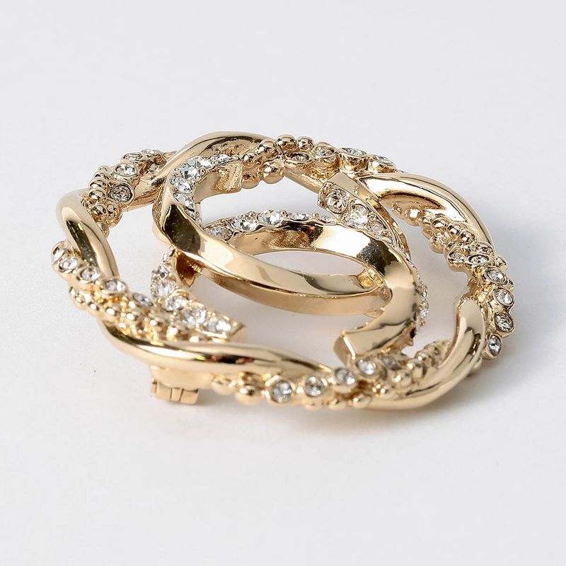 Chanel Brooch Gold