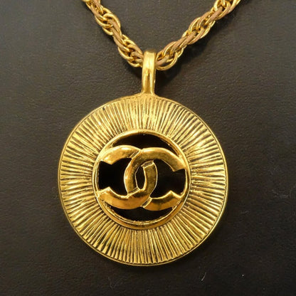 Chanel CC Vintage 24K Gold Necklace Chain Paris Medallion Pendant