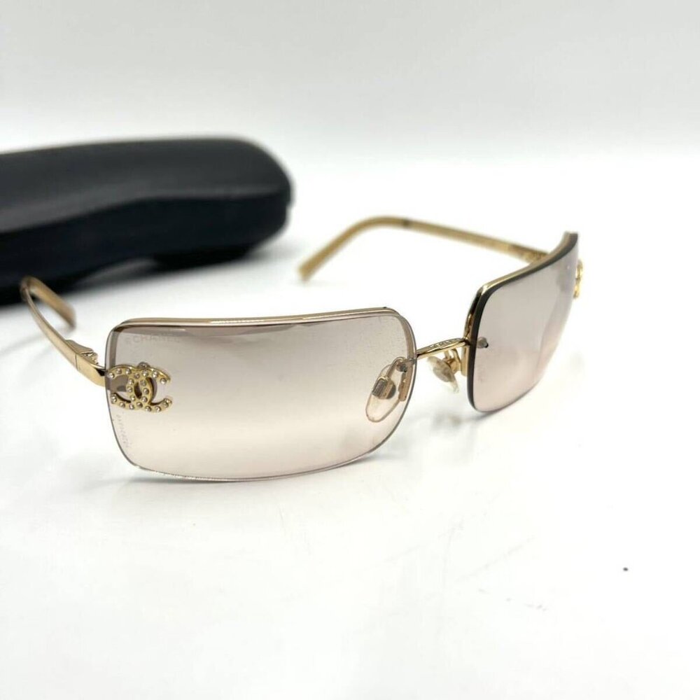 Chanel Vintage Sunglasses Rhinestone CC Logo Rimless Gradient Gold Y2K