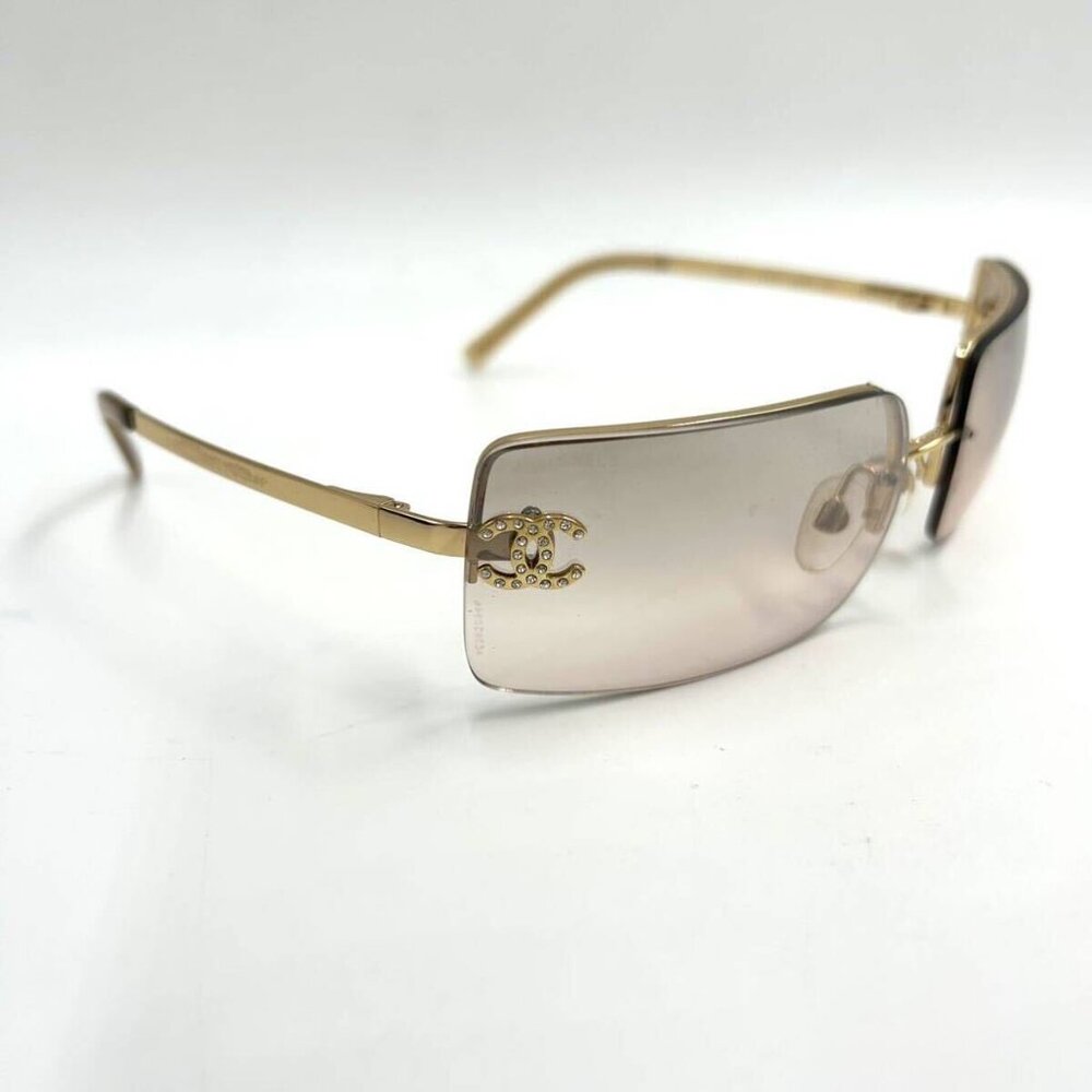 Chanel Vintage Sunglasses Rhinestone CC Logo Rimless Gradient Gold Y2K