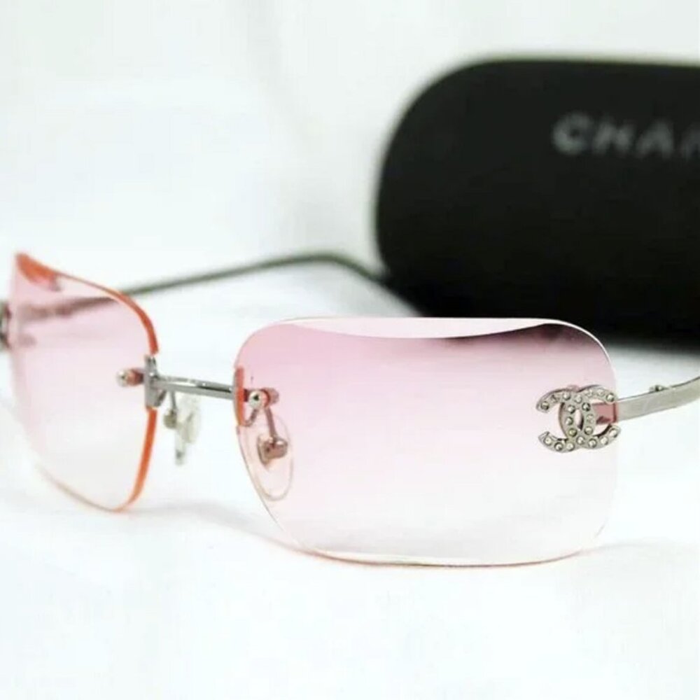 Chanel Vintage Sunglasses Rhinestone CC Logo Rimless Gradient Iridescent