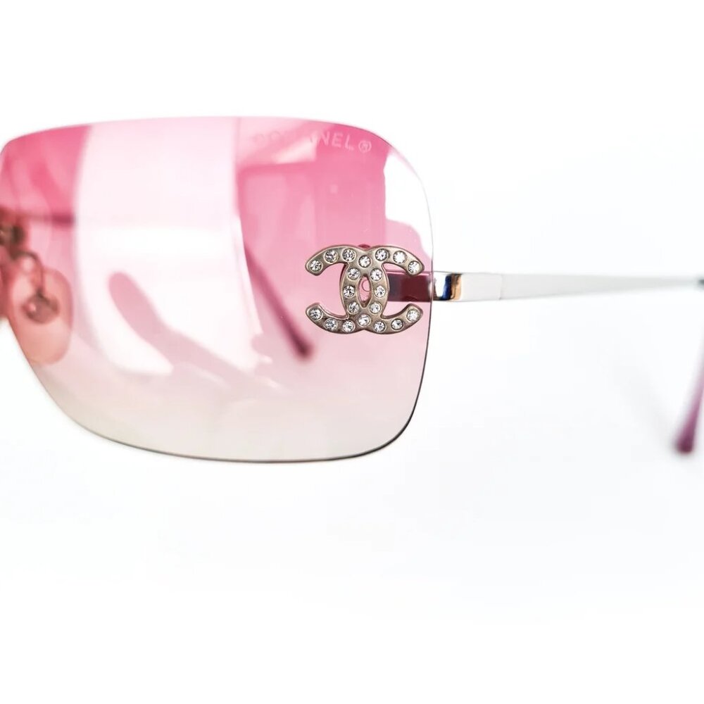 Chanel Vintage Sunglasses Rhinestone CC Logo Rimless Gradient Iridescent