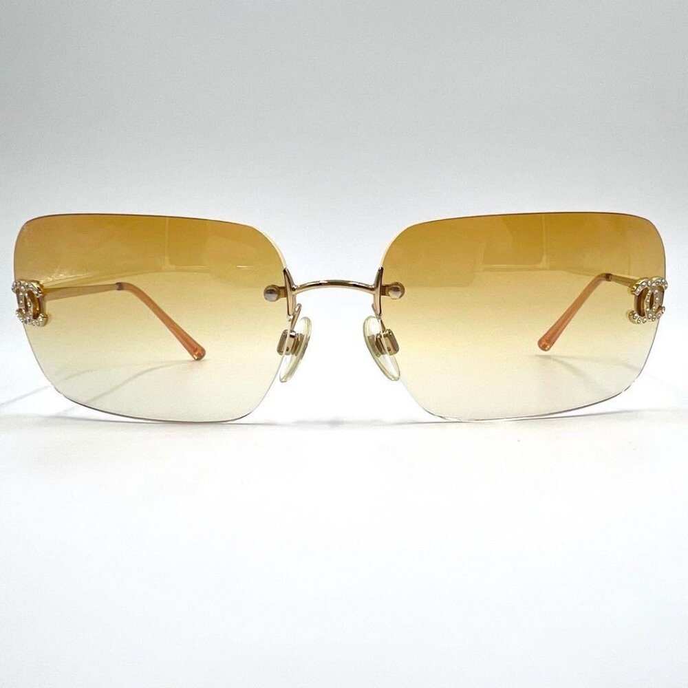 Chanel Vintage Sunglasses Rhinestone CC Logo Rimless Gradient Gold Tint